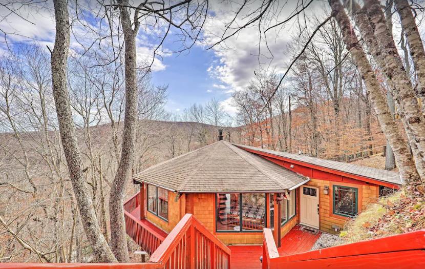 12 Diverse Treehouse Rentals in North Carolina You Shouldn’t Miss